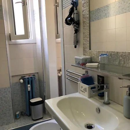 Appartement ℒovely & ℰlegant Next To Duomo/missori Milaan