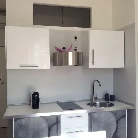 Appartement ℒovely & ℰlegant Next To Duomo/missori Milaan
